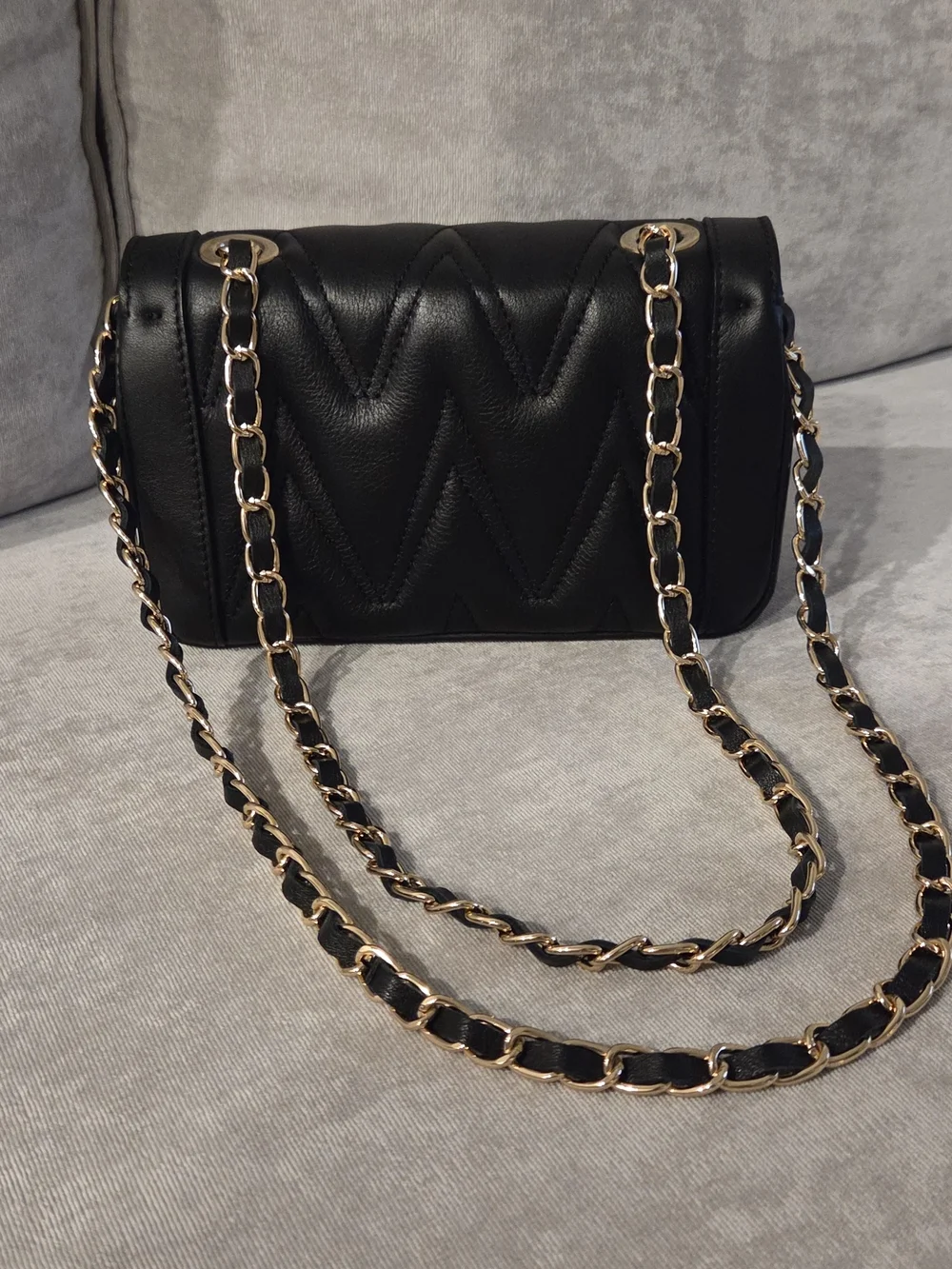 Mario Valentino Quilted Shoulder Crossbody Flap Bag Black Made In Italy